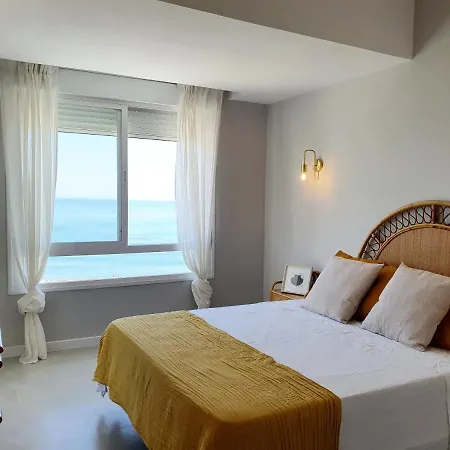 דירה Vistamar 3 Bedrooms אסטפונה