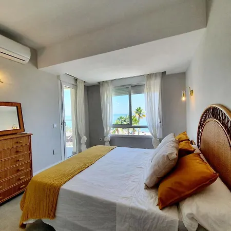 Vistamar 3 Bedrooms אסטפונה