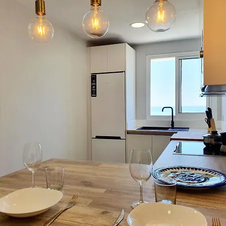 Vistamar 3 Bedrooms דירה