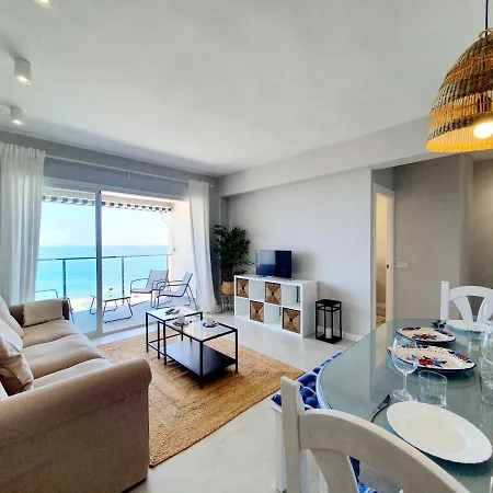 Vistamar 3 Bedrooms אסטפונה